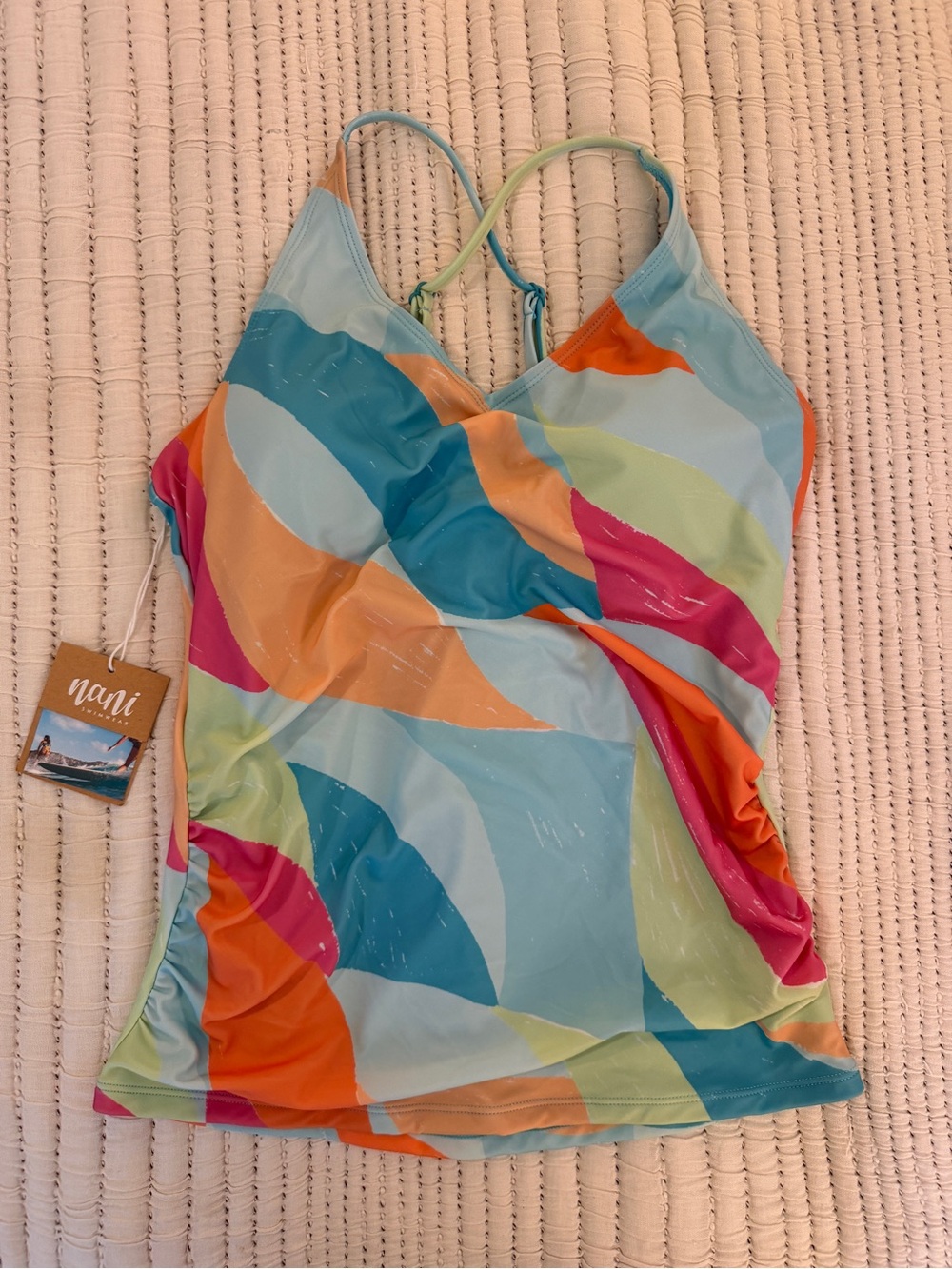 Nani Multicolor Wave-Print Women’s Tankini Top